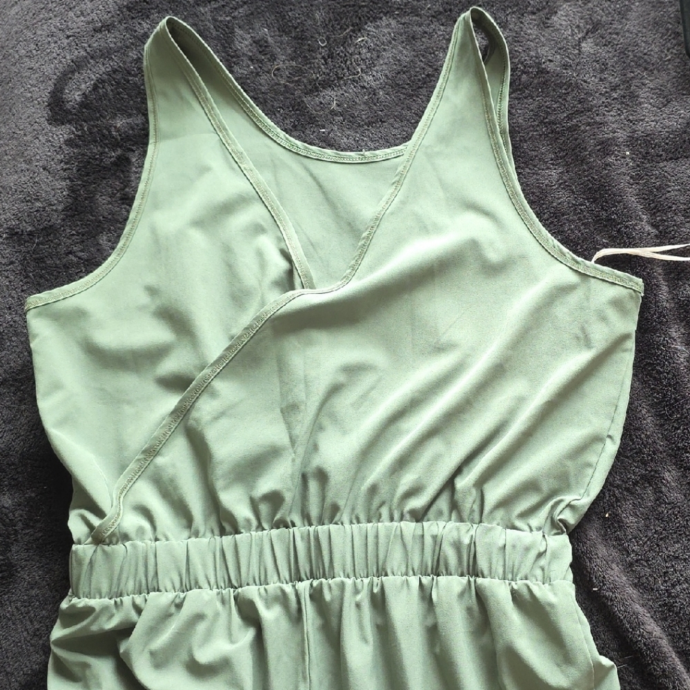 Elegant Sage Green Sleeveless Jumpsuit